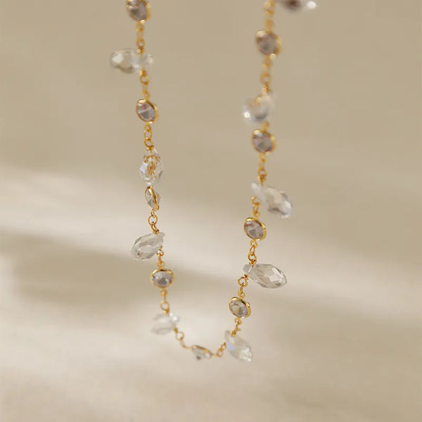 New Elegant Crystal Necklace With Zircon Inlay Gold Plated Geometric Pattern Women's Fashion Jewelry Luxury Clavicle Chain