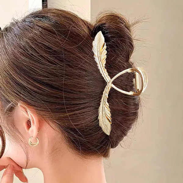 women's simple style feather metal hair claws