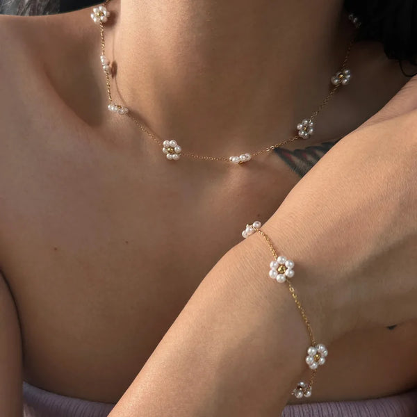 Wholesale Jewelry Retro Sweet Commute Flower 304 Stainless Steel 18K Gold Plated Necklace
