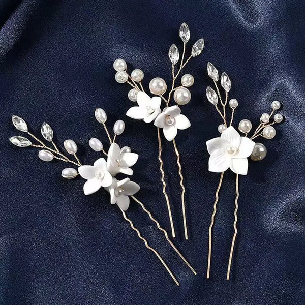 Sweet Flowers Topsy Tail Tool Hair Accessory Made of Resin for Stylish Hair Styling