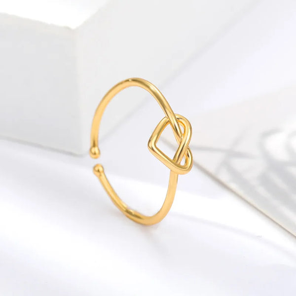 Heart Shape Basic Copper Ring for Women with 18K Real Gold Plated Finish and 0.03µm Thick Coating, Perfect for Valentine's Day