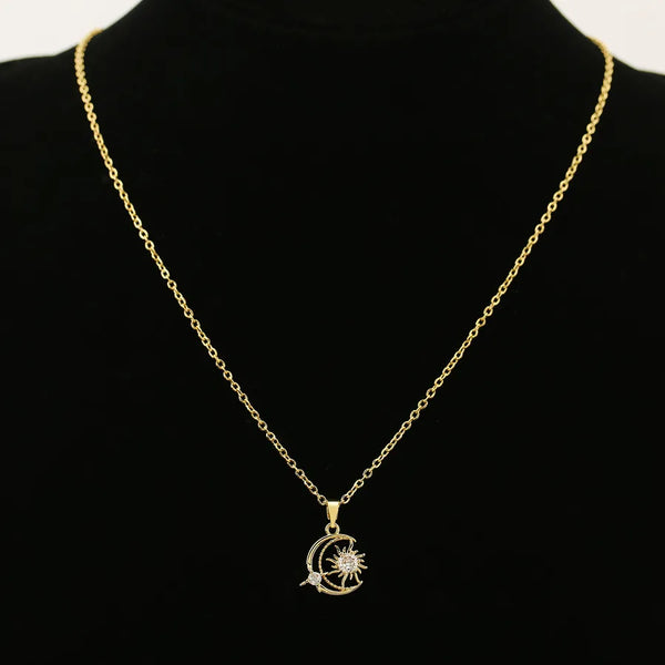 Electroplated Copper Star Pendant Necklace for Women with Zircon Inlay and Cable Chain