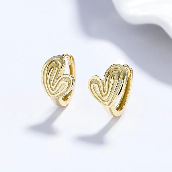 Heart Shape Earrings For Birthday Featuring 925 Sterling Silver With Electroplated Gold Plating in Simple Style