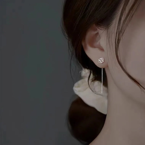 1 Pair Silver Flower Ear line