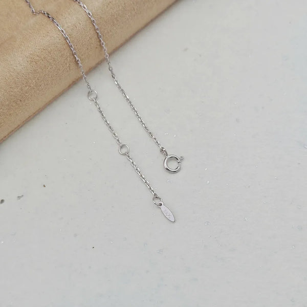 Unisex Cross Necklace For Everyday Wear in 925 Sterling Silver with Cable Chain and Spring Ring Trigger Clasp Closure